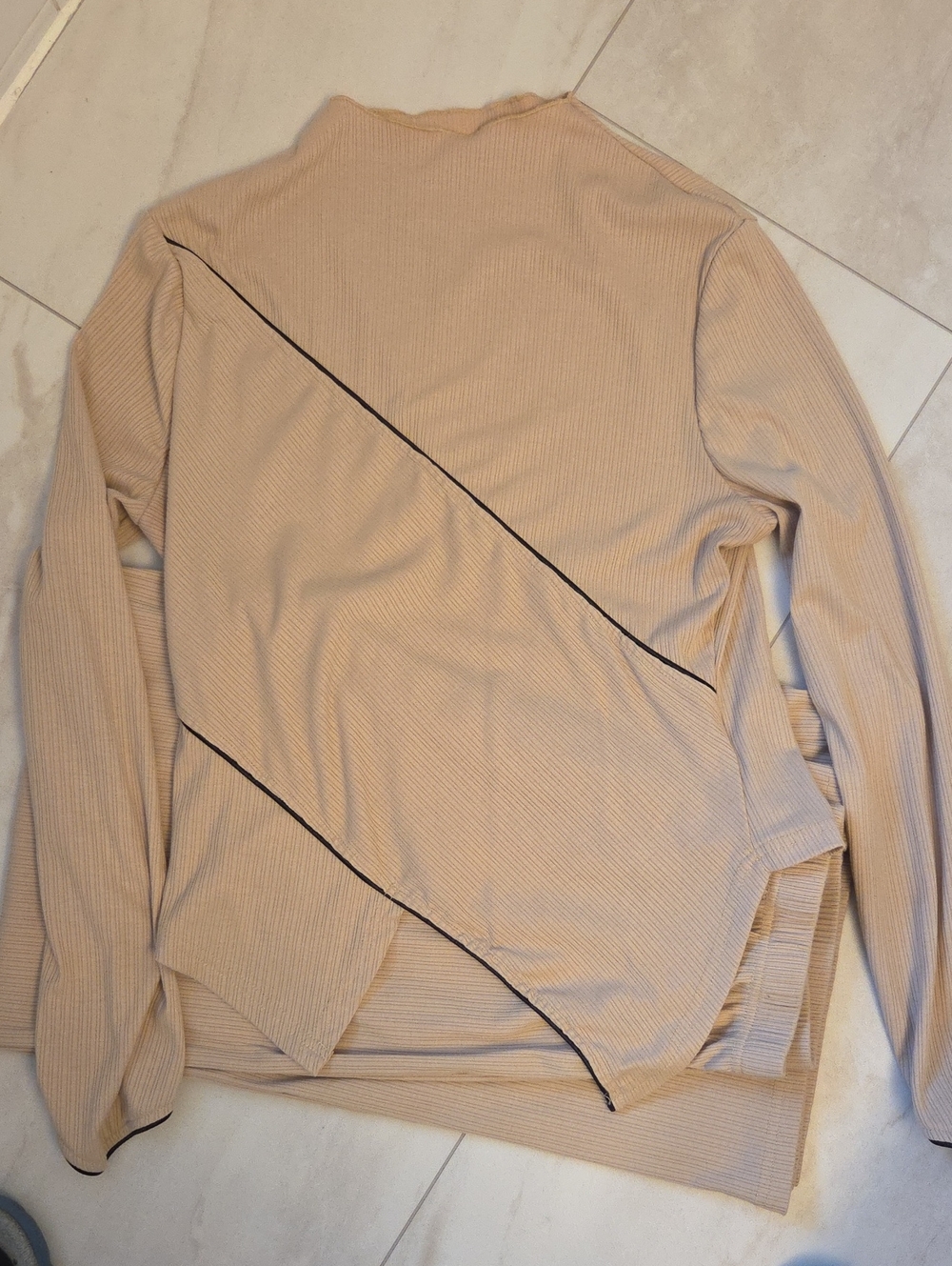 Beige Ribbed Long-Sleeve Sweater and Pants Set with Contrast Trim